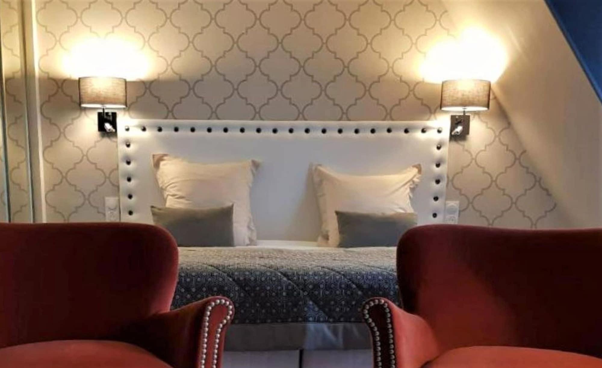 Hotel Le Trophée By M