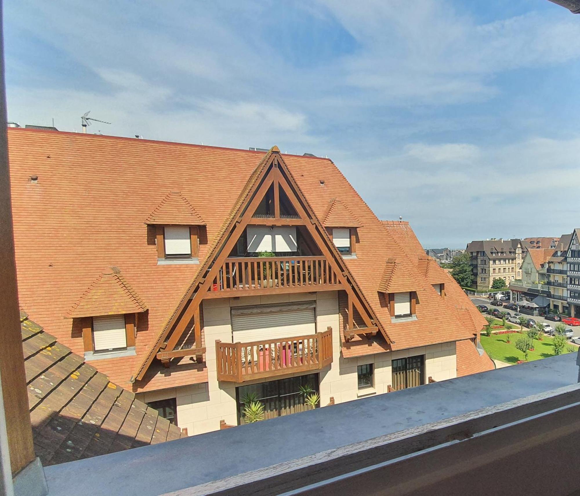 Le Trophée By M Hotel