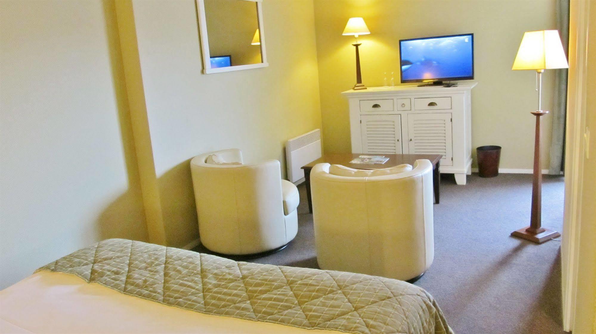 Le Trophee Boutique Spa- La Loggia 3* Deauville